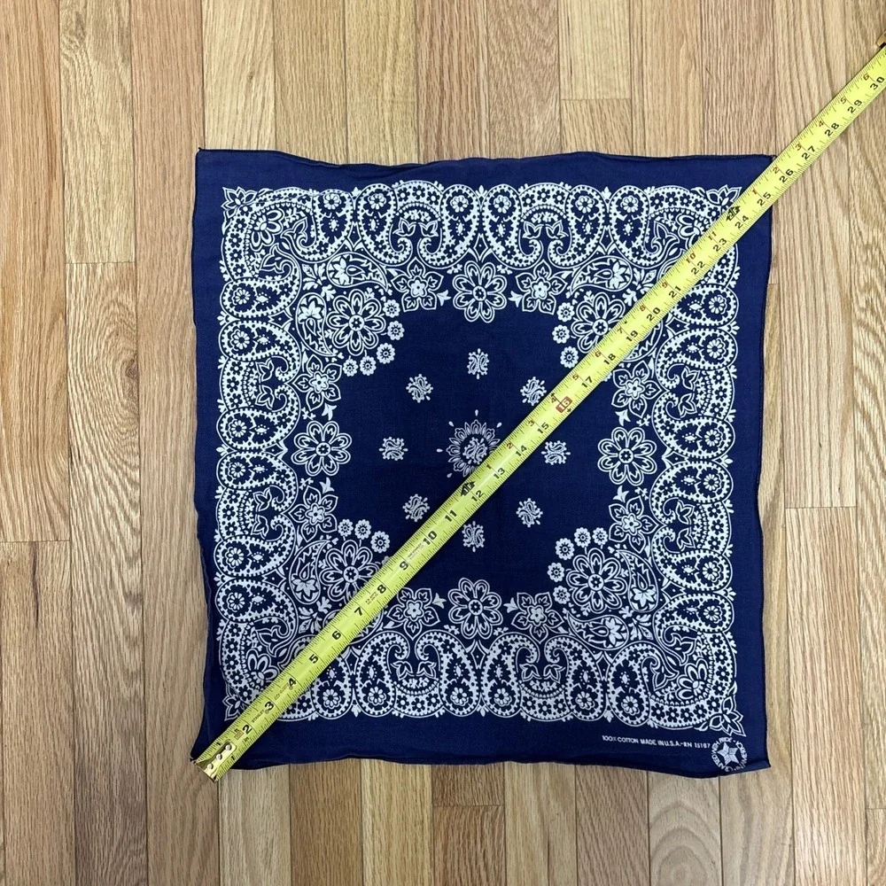 Vintage‎ Made In The USA Navy Bandanna Classic Pasley Design